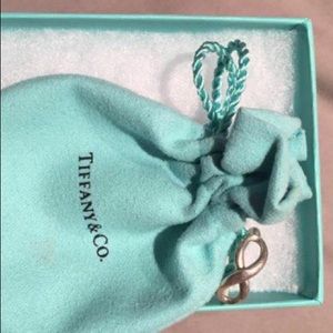 Tiffany infinity size 7 ring